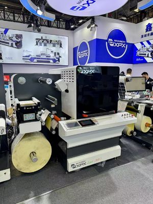 Máy cắt nhãn laser tùy chỉnh với Máy quay ngược tối đa 700mm và chiều rộng cắt chết 350mm